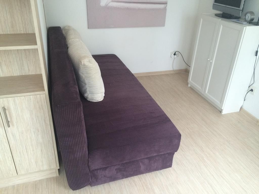 소포트 Yellow House Lodging 아파트 외부 사진