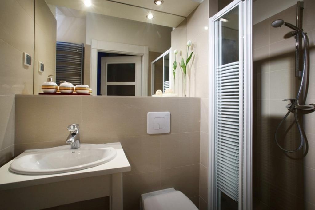 소포트 Yellow House Lodging 아파트 외부 사진